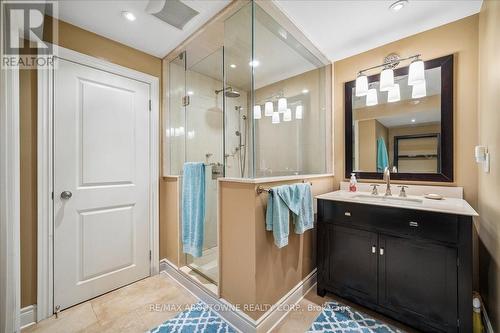 1494 The Links Drive, Oakville, ON - Indoor Photo Showing Bathroom