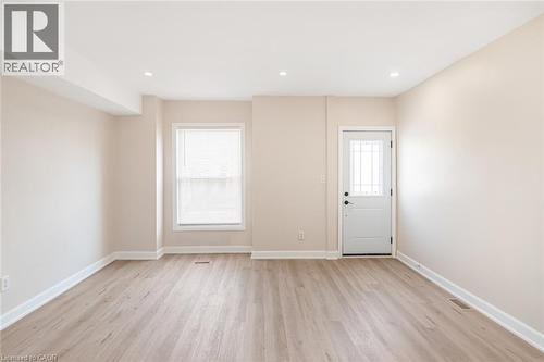 60 Keith Street, Hamilton, ON - Indoor Photo Showing Other Room