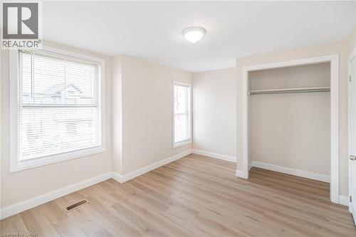 60 Keith Street, Hamilton, ON - Indoor Photo Showing Other Room