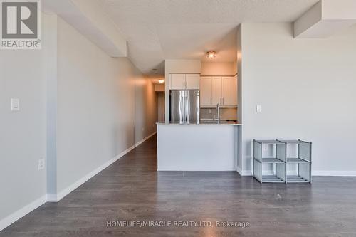 2815 - 125 Western Battery Road, Toronto, ON - Indoor Photo Showing Kitchen