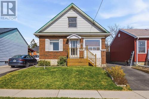 305 DREW STREET  Oshawa (Central), ON L1H 5A6