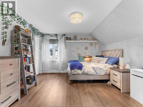 65 Augustus, Lasalle, ON - Indoor Photo Showing Bedroom