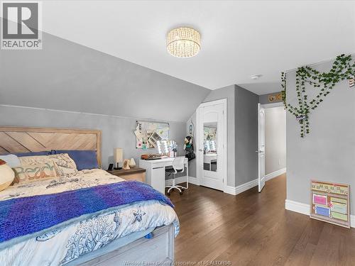 65 Augustus, Lasalle, ON - Indoor Photo Showing Bedroom