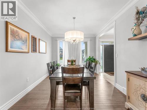 65 Augustus, Lasalle, ON - Indoor Photo Showing Dining Room