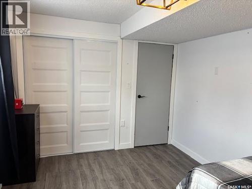 613 Peters Avenue, Oxbow, SK - Indoor Photo Showing Other Room