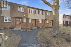 9 - 1378 LILY LANE Ottawa, ON K1H 6X9