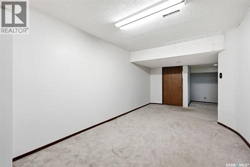 30 Dalhousie Way, Regina, SK - Indoor Photo Showing Other Room