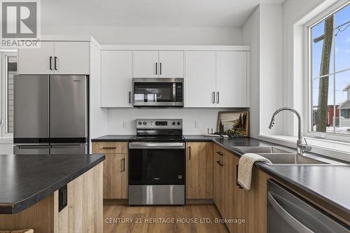 51177 Ron Mcneil Line E, Malahide (Springfield), ON - Indoor Photo Showing Kitchen With Double Sink