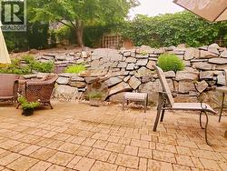 Beautiful private backyard patio - 