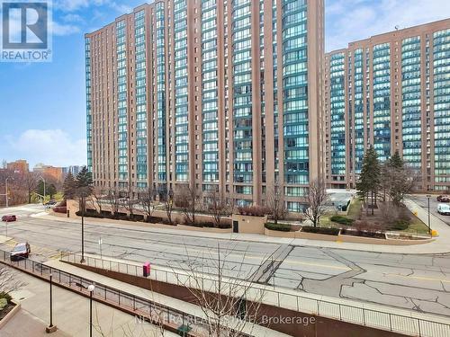 409 - 115 HILLCREST AVENUE  Mississauga, ON L5B 3Y9