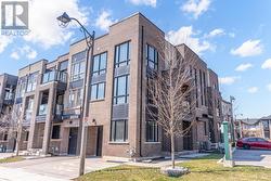 3058 BLACKTUSK COMMON Oakville, ON L6H 0R9