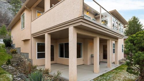 14-2300 Silver Place, Kelowna, BC - Outdoor With Exterior
