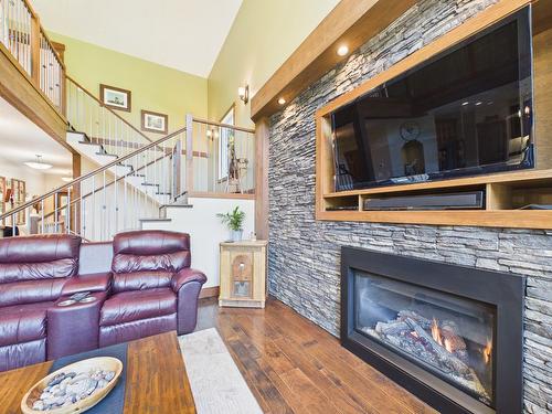 108 River Drive, Cranbrook, BC - Indoor Photo Showing Living Room With Fireplace