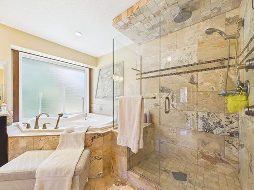 108 River Drive, Cranbrook, BC - Indoor Photo Showing Bathroom