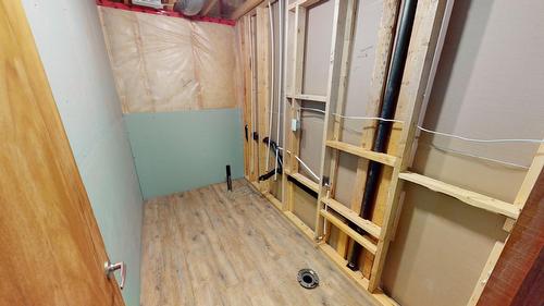 6006 Wolf Creek Road, Wasa, BC - Indoor Photo Showing Basement