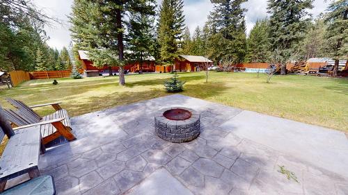 6006 Wolf Creek Road, Wasa, BC - Outdoor