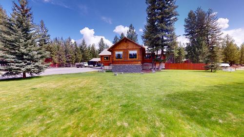 6006 Wolf Creek Road, Wasa, BC - Outdoor