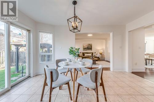 5811 Page Crescent, Burlington, ON - Indoor Photo Showing Dining Room