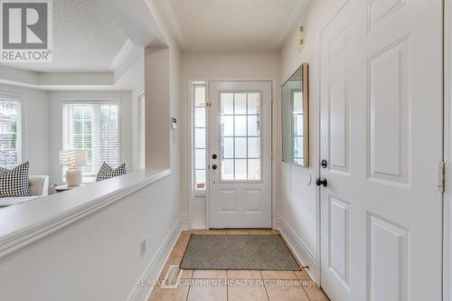5811 Page Crescent, Burlington, ON - Indoor Photo Showing Other Room