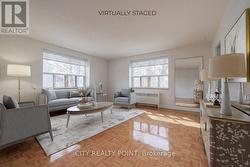 212 - 1291 BAYVIEW AVENUE N Toronto, ON M4G 2Z9