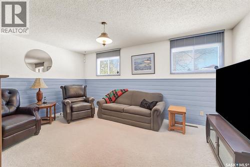 703 Candle Court, Saskatoon, SK - Indoor