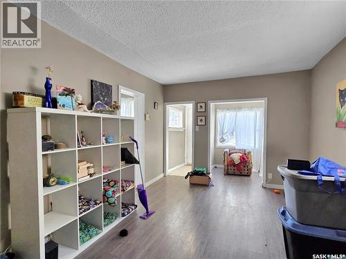 312 E Avenue S, Saskatoon, SK - Indoor