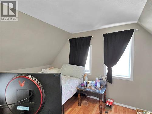 312 E Avenue S, Saskatoon, SK - Indoor Photo Showing Bedroom