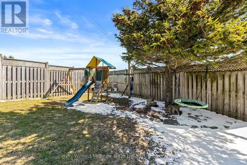 59 Dales Drive, Mapleton, ON - Outdoor