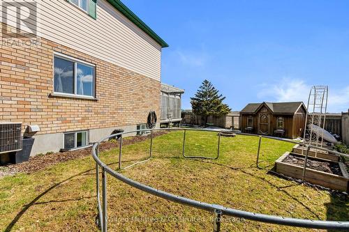59 Dales Drive, Mapleton, ON - Outdoor