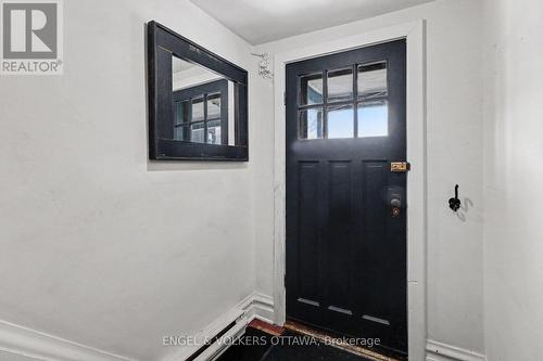 86 Pinhey Street, Ottawa, ON - Indoor Photo Showing Other Room
