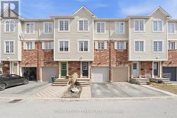 206 - 90 EDENVALE DRIVE Ottawa, ON K2K 3N8