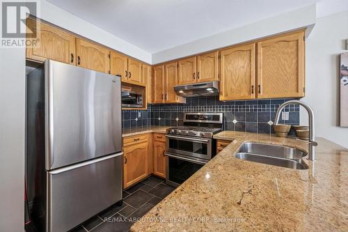 2421 Hargood Place, Mississauga, ON - Indoor Photo Showing Kitchen With Double Sink