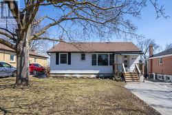 814 DOWNIE STREET Peterborough (Northcrest Ward 5), ON K9H 4L3