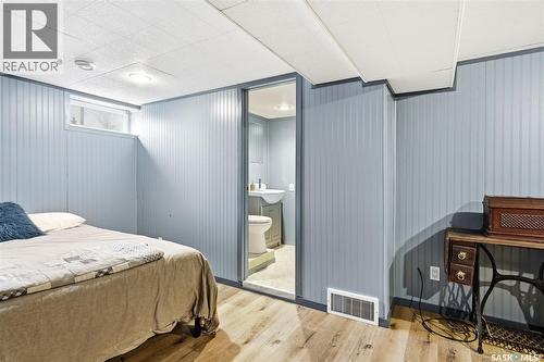 800 Pheasant Street, Grenfell, SK - Indoor Photo Showing Bedroom