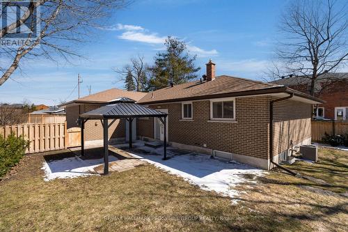10 Duckworth Street, Barrie, ON - Outdoor