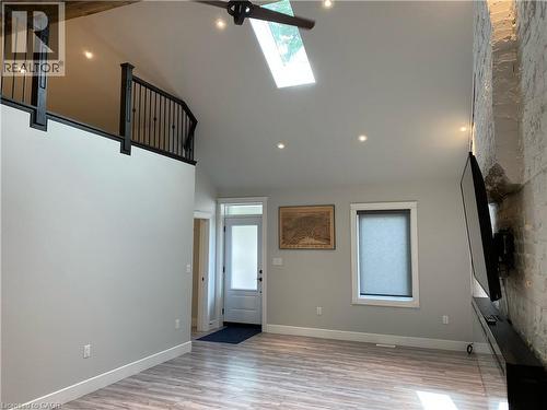 432 Bay Street N, Hamilton, ON - Indoor Photo Showing Other Room