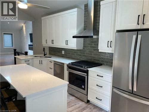 432 Bay Street N, Hamilton, ON - Indoor Photo Showing Kitchen With Upgraded Kitchen