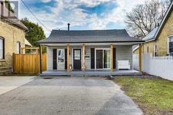 130 ST JULIEN STREET  London East (East E), ON N5Z 2M7