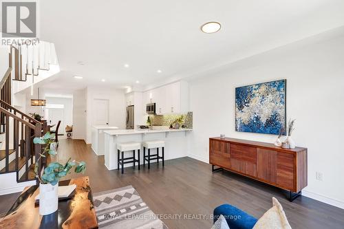 112 Jardiniere Street, Ottawa, ON - Indoor