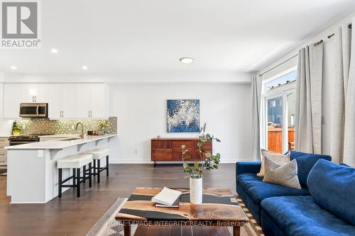 112 Jardiniere Street, Ottawa, ON - Indoor