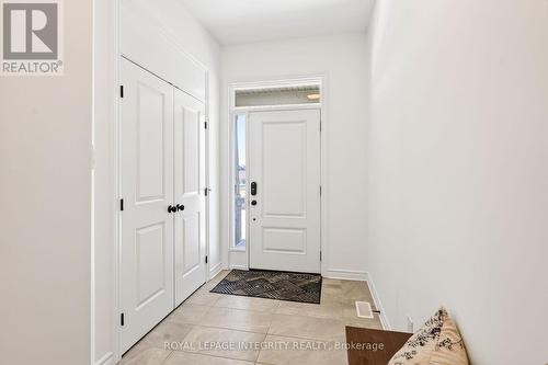 112 Jardiniere Street, Ottawa, ON - Indoor Photo Showing Other Room