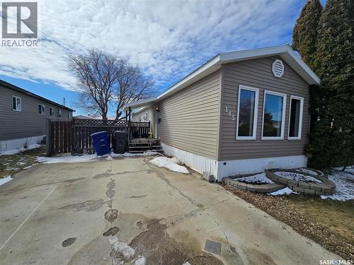 145 Laing Crescent, Weyburn, SK 