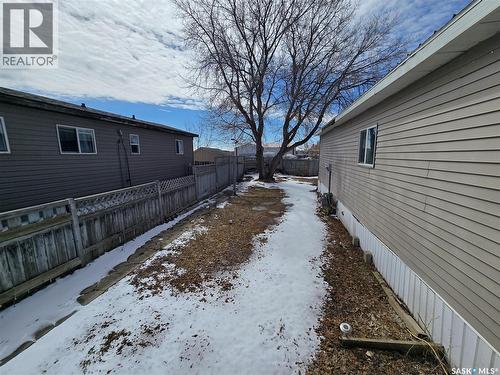 145 Laing Crescent, Weyburn, SK 