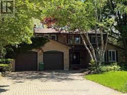 1978 SHANNON DRIVE  Mississauga, ON L5H 3W2