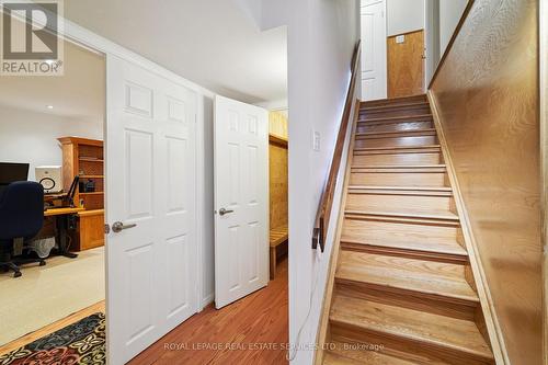 641 Symons Cross, Milton, ON - Indoor Photo Showing Other Room