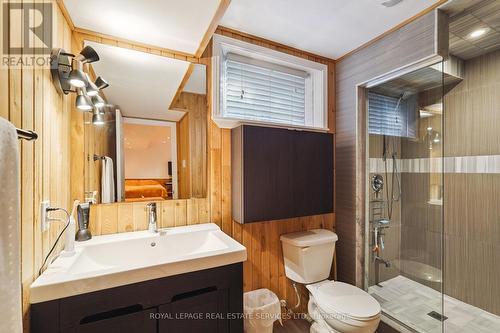 641 Symons Cross, Milton, ON - Indoor Photo Showing Bathroom