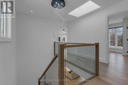1050 Edgeleigh Avenue, Mississauga, ON - Indoor Photo Showing Other Room