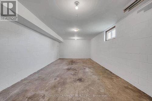 617 Eighth Road E, Hamilton, ON - Indoor Photo Showing Other Room