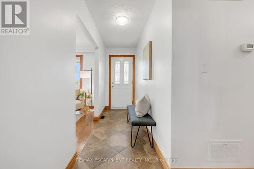 617 Eighth Road E, Hamilton, ON - Indoor Photo Showing Other Room