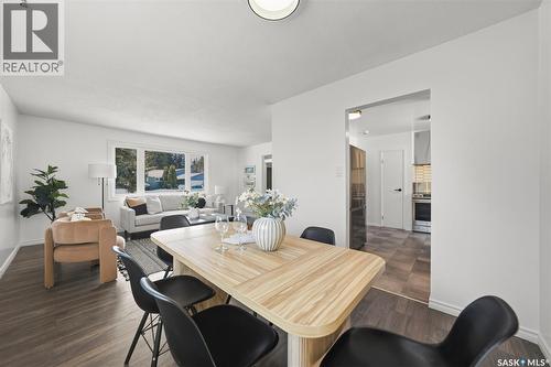 3122 Mountbatten Street, Saskatoon, SK - Indoor Photo Showing Dining Room